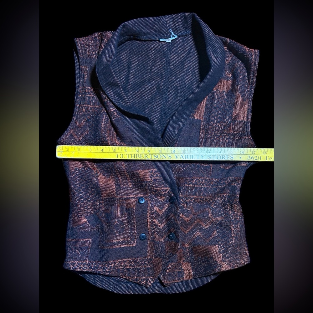 80’s Collared Black and Bronze Sleeveless Vest - Picture 9 of 10